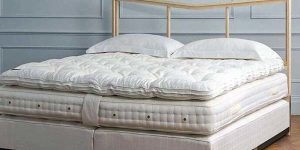 Whether a spring mattress or a brown mattress is better?