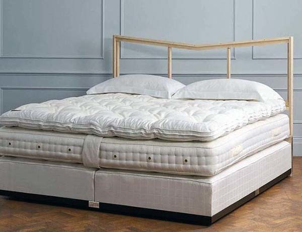 Whether a spring mattress or a brown mattress is better?