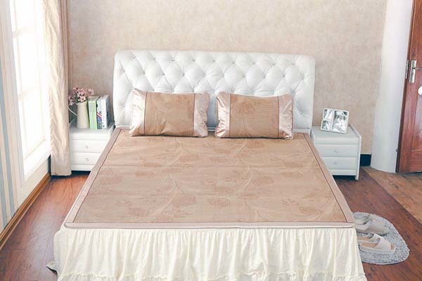  Is it okay to use ice silk mats in summer?