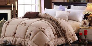 Advantages and Disadvantages of Camel Hair Quilt