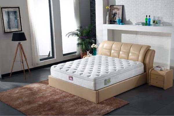 What brand of mattress is easy to use and cheap?