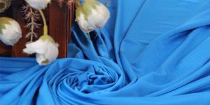 Which is better, ice silk or pure cotton bedding?